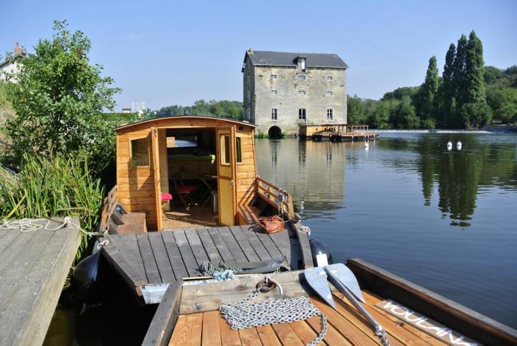 Domaine AbracadaRoom : Toue Mayenne - Image 1