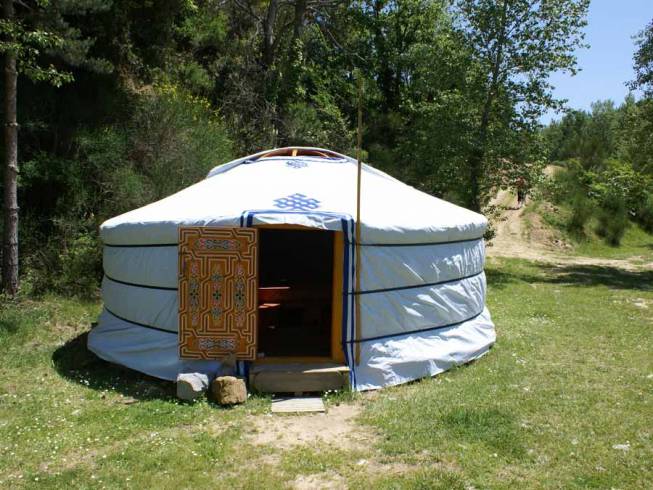 Hébergement AbracadaRoom : Yourte 4 personnes - Image 4