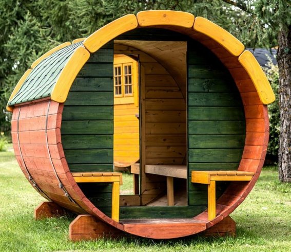 Hébergement AbracadaRoom : Roulotte + Tonneau  - Image 1