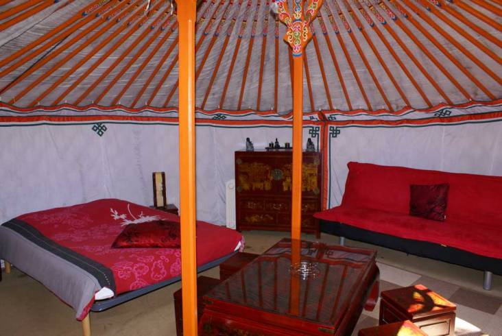 Hébergement AbracadaRoom : Yourte 4 personnes - Image 1