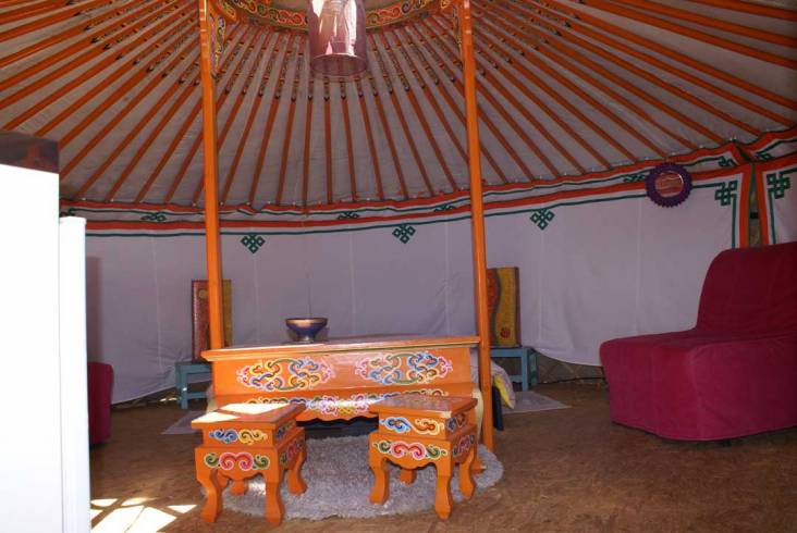 Hébergement AbracadaRoom : Yourte 4 personnes - Image 9