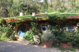 Maison de hobbit Var
