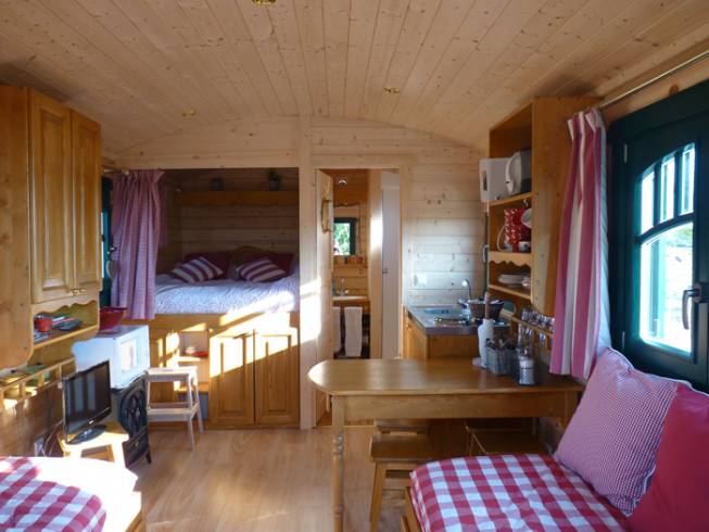 Hébergement AbracadaRoom : Roulotte de Campaulise - Image 3