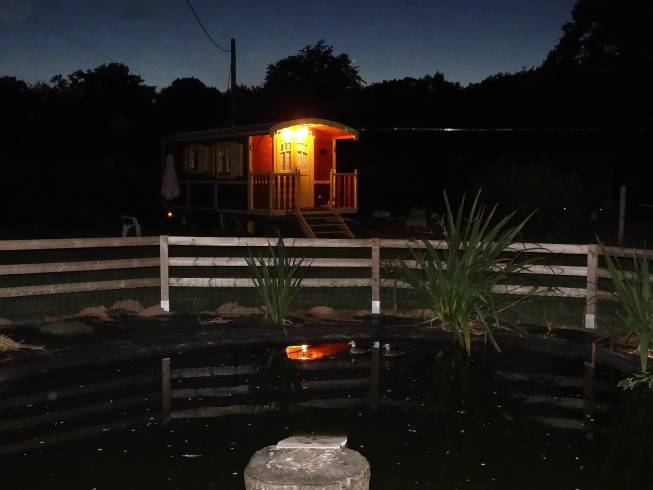 Hébergement AbracadaRoom : Roulotte de Manon - Image 4