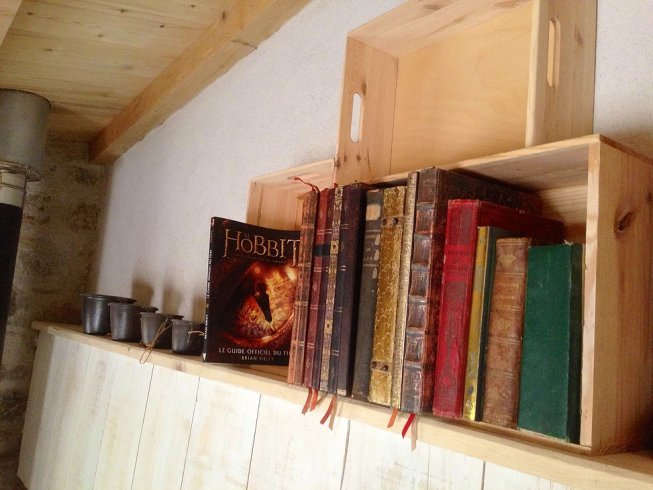 Hébergement AbracadaRoom : Tanière de Bilbo le Hobbit - Image 17