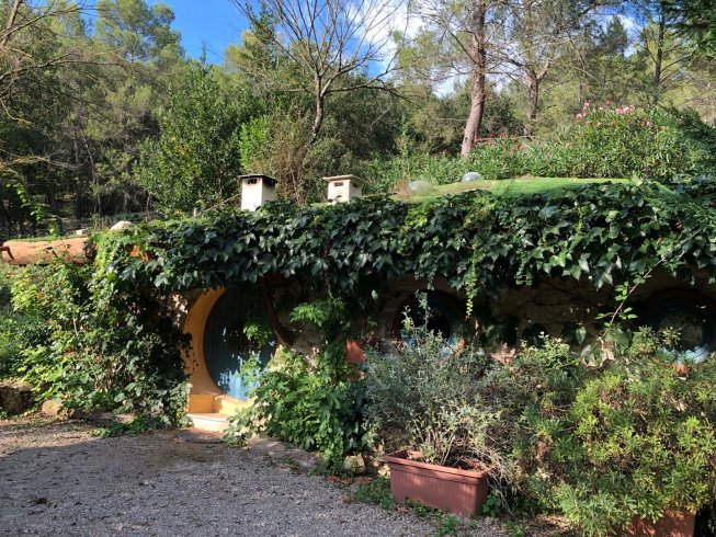 Hébergement AbracadaRoom : Tanière de Bilbo le Hobbit - Image 8